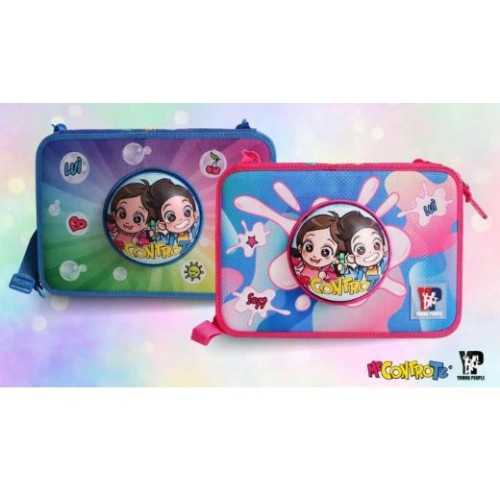ASTUCCIO MAXI CON TRACOLLA ME CONTRO TE SQUISHY
