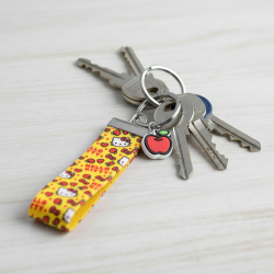 PORTACHIAVI NASTRO GIALLO HELLO KITTY LEISURE
